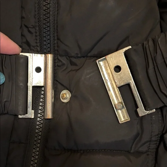 Betsey Johnson Black Puffer Coat with Quilted Sleeves - Picture 3 of 7